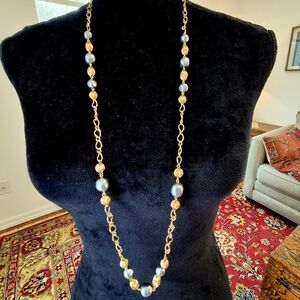 AVON Vintage 80s Long Necklace Gold And Pearl Look 36"